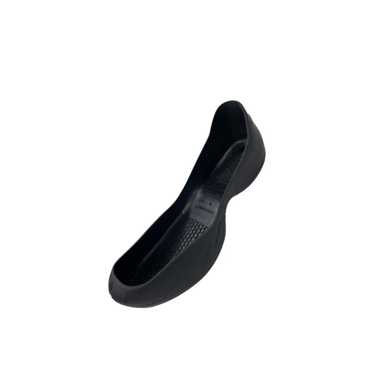 black cleat cover for all sports